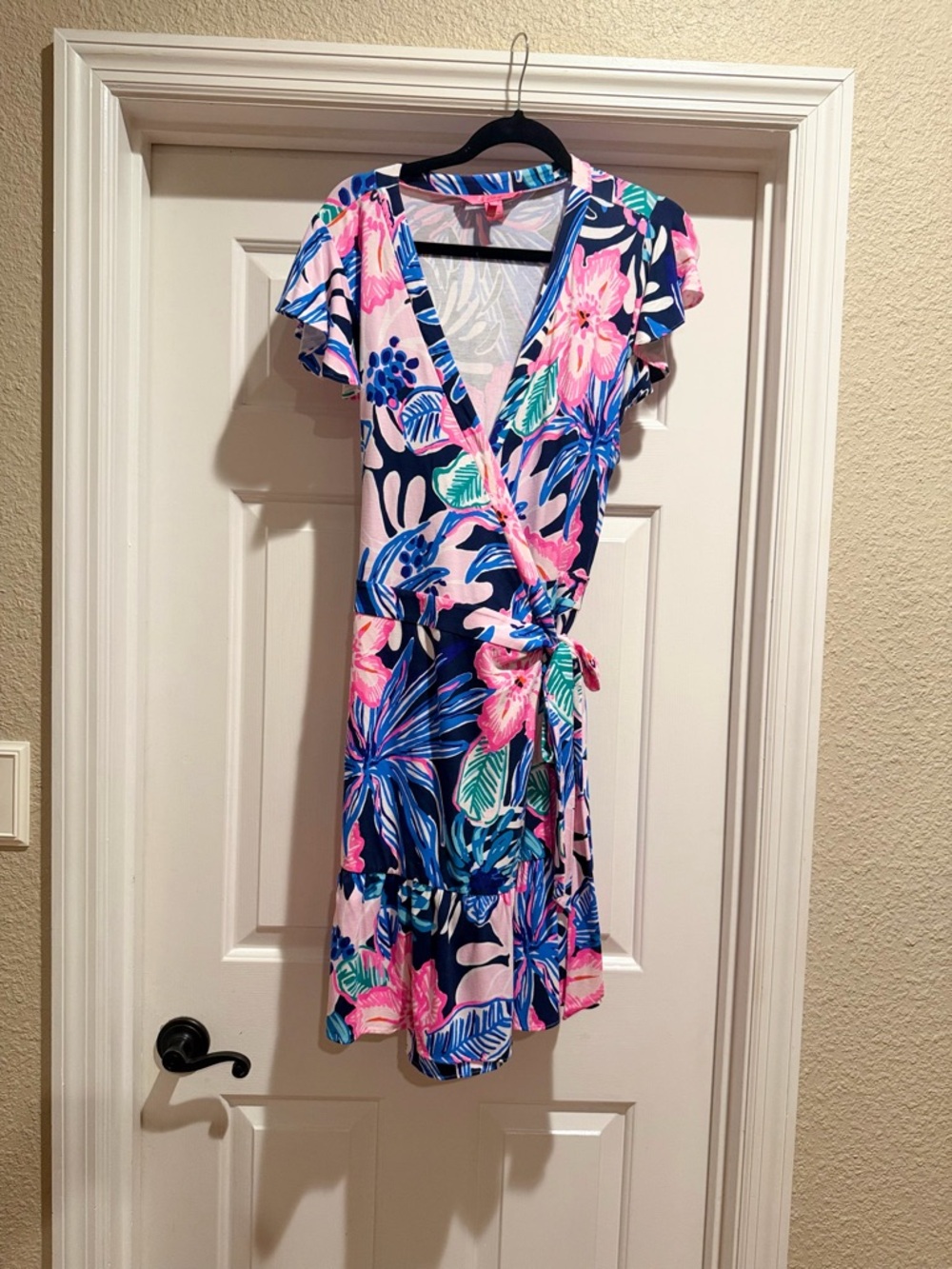 Lilly Pulitzer Tropical Wrap Romper XL in Pink and Blue